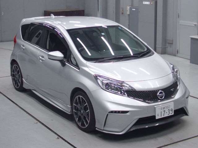 car_ba95d7d1-e95e-4a36-a956-