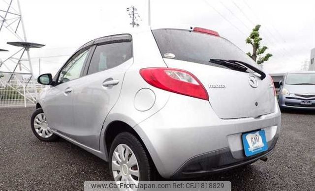 mazda demio 2010 CFJ1818829 image 2