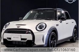 mini mini-others 2024 -BMW--BMW Mini 3DA-XV20MW--WMW22DV0202V33374---BMW--BMW Mini 3DA-XV20MW--WMW22DV0202V33374-