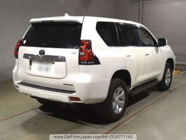 toyota land-cruiser-prado 2023 quick_quick_3DA-GDJ150W_GDJ150-0086514 image 2