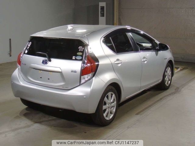 toyota aqua 2017 -TOYOTA--AQUA NHP10-6578702---TOYOTA--AQUA NHP10-6578702- image 2