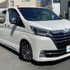 toyota granace 2024 CFJ1772245 image 1