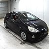 toyota aqua 2012 CFJ1671040 image 1