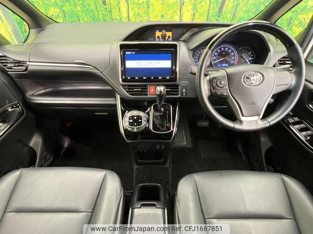 toyota esquire 2018 CFJ1687851 image 2