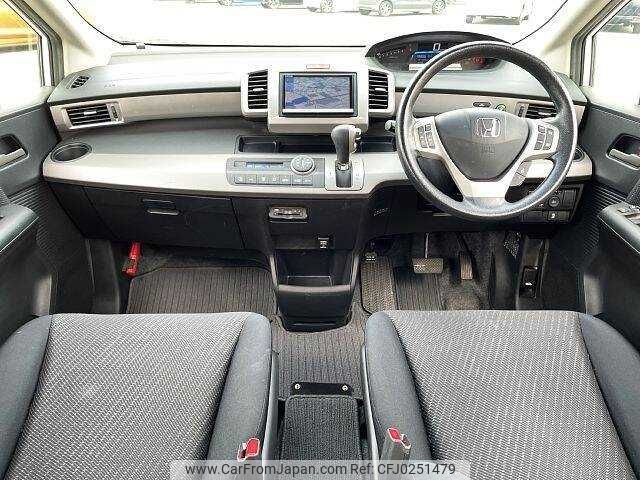 honda freed 2013 504928-924584 image 1