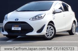 toyota aqua 2018 CFJ1825723