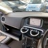 volvo v40 2013 CFJ1569430 image 28
