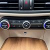 alfa-romeo giulia 2018 quick_quick_95220_ZAREAEKNXJ7574113 image 16