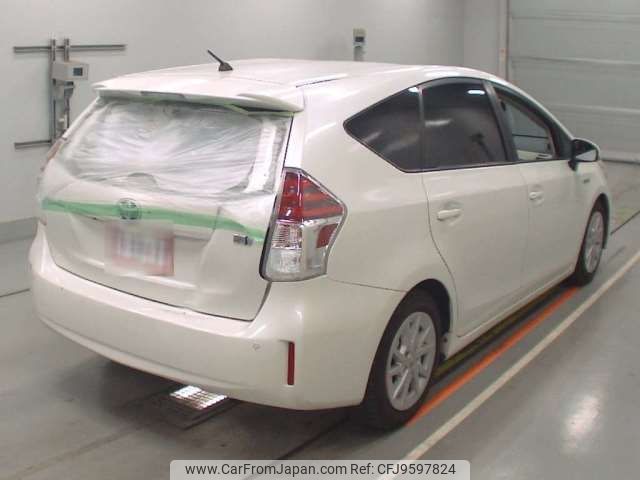 toyota prius-α 2015 CFJ9597824 image 2