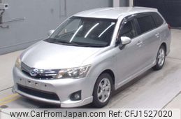 toyota corolla-fielder 2013 CFJ1527020
