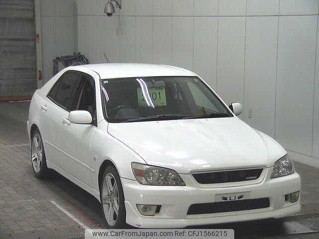 toyota altezza 2000 CFJ1566215 image 1