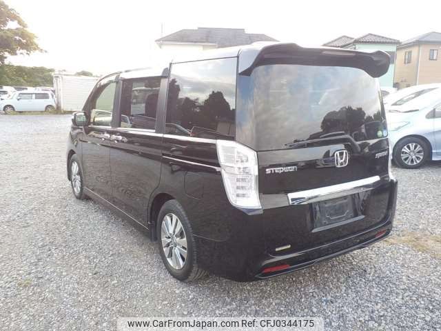 honda stepwagon 2013 -HONDA--Stepwgn DBA-RK5--RK5-1362564---HONDA--Stepwgn DBA-RK5--RK5-1362564- image 2