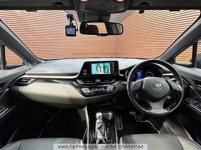 toyota c-hr 2019 quick_quick_DAA-ZYX10_ZYX10-2174259 image 2