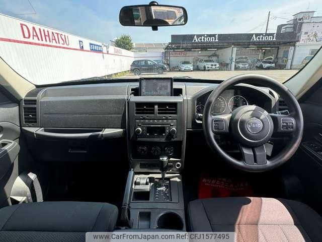 jeep cherokee 2011 CFJ1577495 image 2