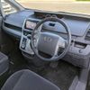 toyota noah 2010 quick_quick_DBA-ZRR70G_ZRR70G-0322234 image 10
