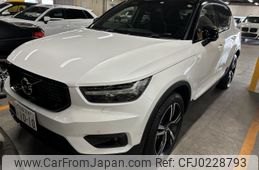 volvo xc40 2019 quick_quick_DBA-XB420XC_YV1XZACMCL2230953