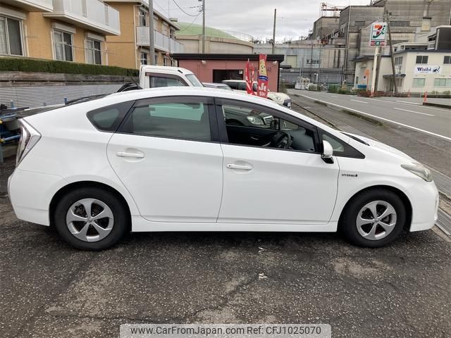 toyota prius 2012 -TOYOTA 【沼津 301ﾁ1380】--Prius ZVW30--5511102---TOYOTA 【沼津 301ﾁ1380】--Prius ZVW30--5511102- image 1
