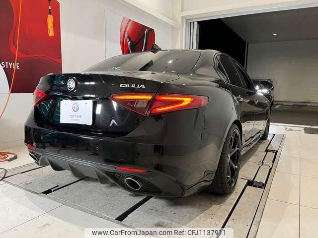 alfa-romeo giulia 2018 quick_quick_95220_ZAREAENNXJ7576536 image 2