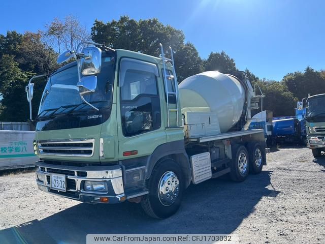 isuzu giga 2006 CFJ1703032 image 1