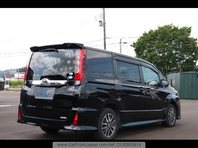 toyota noah 2014 -TOYOTA--Noah ZRR80W--0023749---TOYOTA--Noah ZRR80W--0023749- image 2