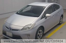 toyota prius 2012 -TOYOTA 【香川 300る9332】--Prius ZVW30-5501932---TOYOTA 【香川 300る9332】--Prius ZVW30-5501932-