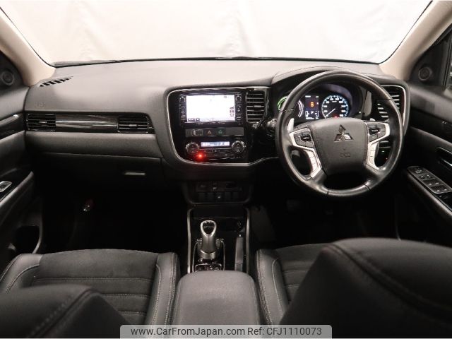 mitsubishi outlander-phev 2016 -MITSUBISHI--Outlander PHEV DLA-GG2W--GG2W-0311057---MITSUBISHI--Outlander PHEV DLA-GG2W--GG2W-0311057- image 2