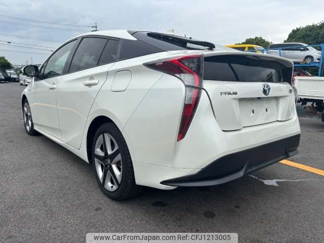 toyota prius 2016 -TOYOTA--Prius DAA-ZVW50--ZVW50-8034662---TOYOTA--Prius DAA-ZVW50--ZVW50-8034662- image 2