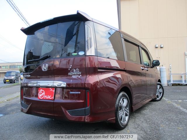 honda stepwagon 2018 CFJ1597217 image 2