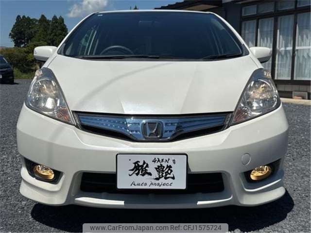 honda fit-shuttle 2011 CFJ1575724 image 2