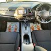 honda vezel 2014 CFJ1831038 image 1