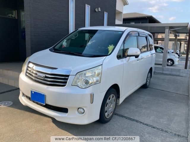 toyota noah 2011 -TOYOTA--Noah DBA-ZRR70G--ZRR70-0409969---TOYOTA--Noah DBA-ZRR70G--ZRR70-0409969- image 2