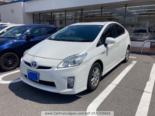 toyota prius 2011 CFJ1539663 image 2