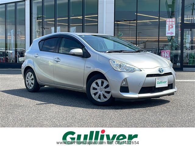 toyota aqua 2013 -TOYOTA--AQUA DAA-NHP10--NHP10-2176399---TOYOTA--AQUA DAA-NHP10--NHP10-2176399- image 1