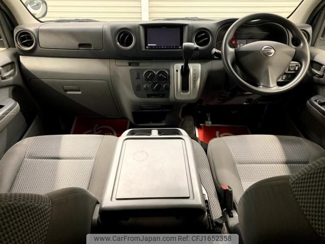 nissan caravan-van 2016 CFJ1652358 image 2