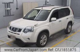 nissan x-trail 2015 CFJ1851875