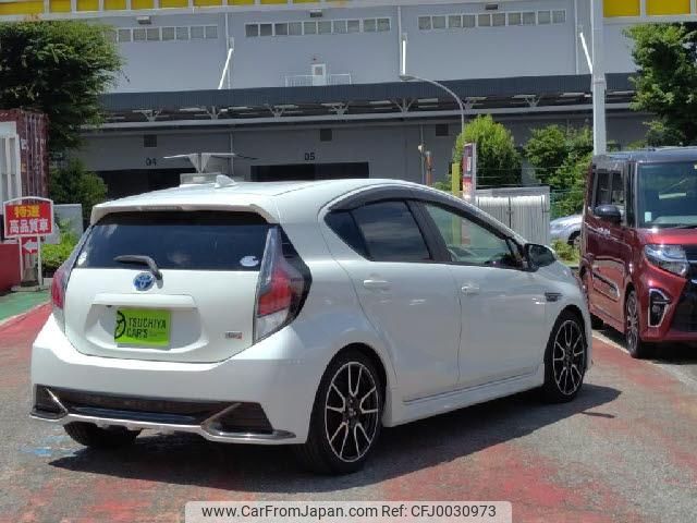 toyota aqua 2016 quick_quick_DAA-NHP10_NHP10-2526909 image 2