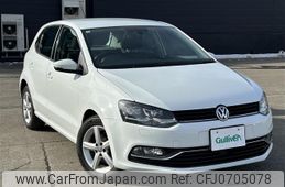 volkswagen polo 2017 -VOLKSWAGEN--VW Polo DBA-6RCJZ--WVWZZZ6RZHU101062---VOLKSWAGEN--VW Polo DBA-6RCJZ--WVWZZZ6RZHU101062-