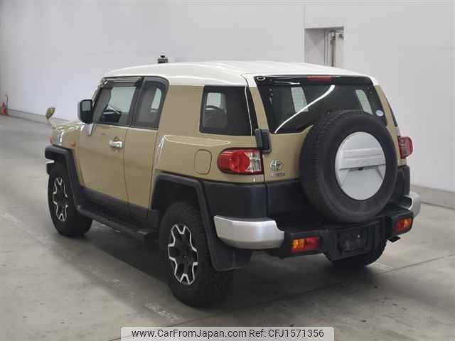 toyota fj-cruiser undefined CFJ1571356 image 2