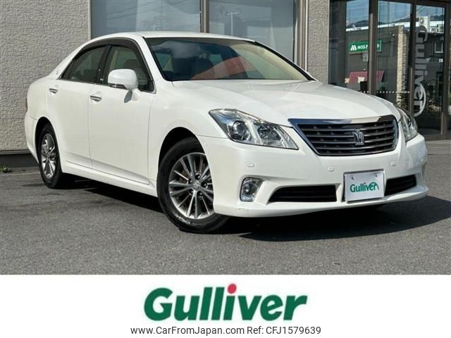 toyota crown 2011 CFJ1579639 image 1