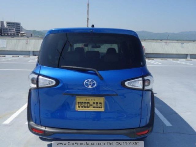 toyota sienta 2018 -TOYOTA--Sienta NSP170G-7042512---TOYOTA--Sienta NSP170G-7042512- image 2