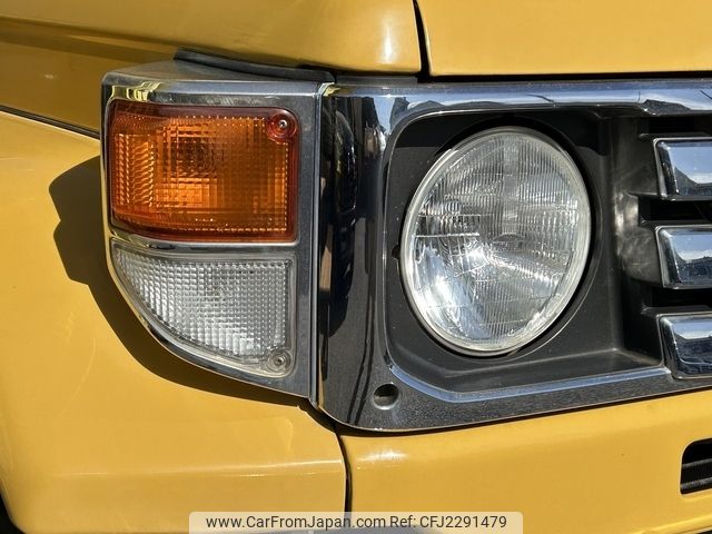 2000 Toyota Land Cruiser JDM car for sale — photo 13 of 20