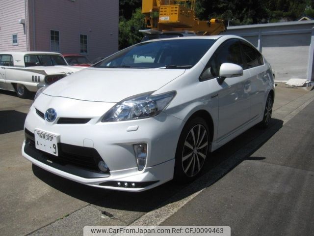 toyota prius 2013 -TOYOTA--Prius DAA-ZVW30--ZVW30-1653477---TOYOTA--Prius DAA-ZVW30--ZVW30-1653477- image 2