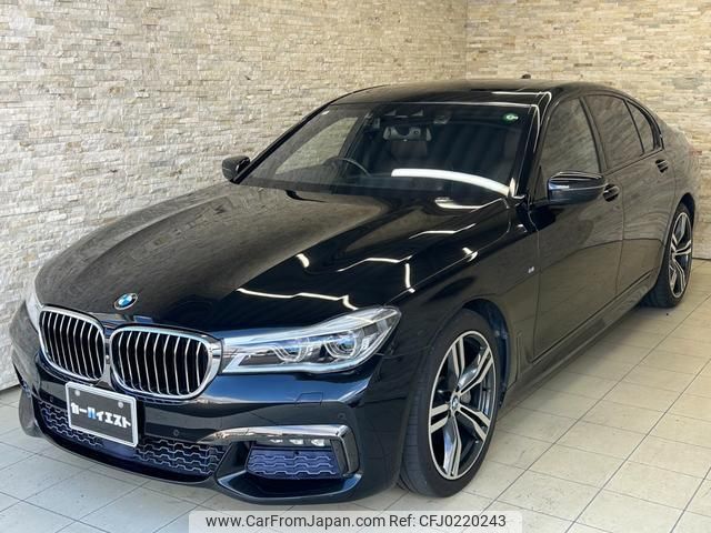 bmw 7-series 2017 quick_quick_7A30_WBA7A22040G765057 image 2