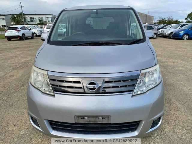 Nissan serena 2008