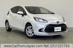 toyota aqua 2022 -TOYOTA--AQUA 6AA-MXPK11--MXPK11-2058747---TOYOTA--AQUA 6AA-MXPK11--MXPK11-2058747-