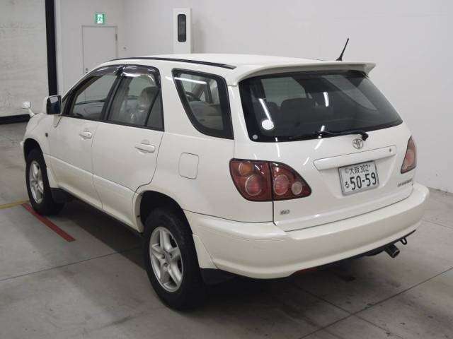 toyota harrier undefined CFJ2746515 image 1