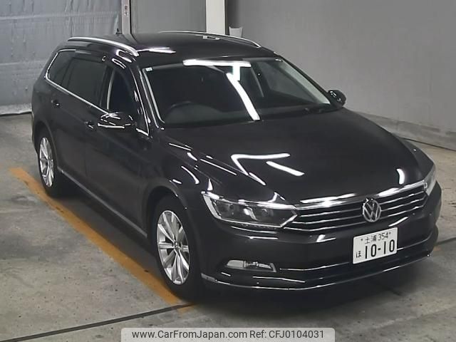 volkswagen passat-variant 2018 -VOLKSWAGEN--VW Passat Variant WVWZZZ3CZJE113671---VOLKSWAGEN--VW Passat Variant WVWZZZ3CZJE113671- image 1