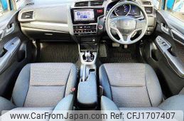 honda fit-hybrid 2013 CFJ1707407