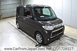 daihatsu tanto 2010 CFJ1728527