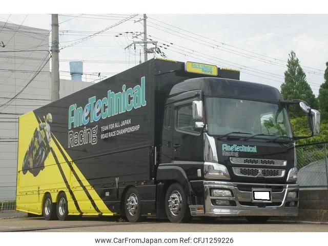 mitsubishi-fuso super-great 2011 GOO_NET_EXCHANGE_0710070A30250607W001 image 1